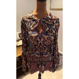 Kobi Halperin 100% silk Printed Long Sleeve Blouse with Keyhole Detail sz L